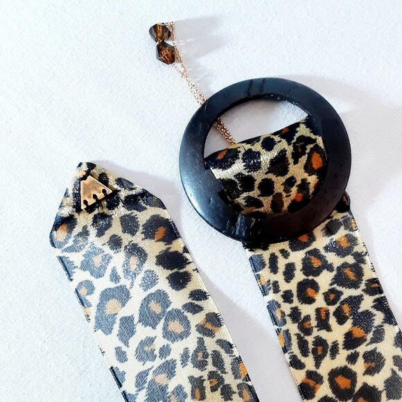 Handmade Sheer Leopard Print Ribbon Belt Coconut Buckle Chain Bead Embellishment - Picture 5 of 10